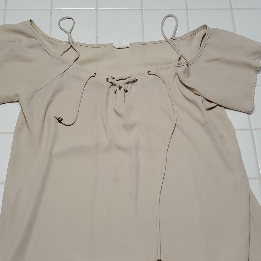 Spaghetti strap bare shoulder blouse